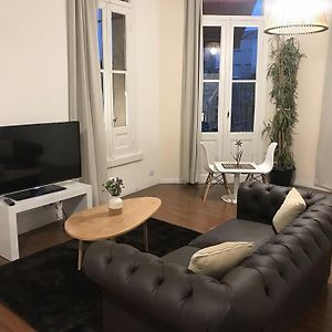Deluxe Studio